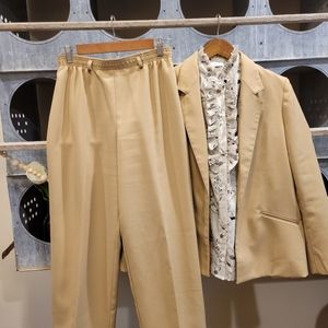 Women's Vintage Joyce Sportswear Suit with two dress shirts from Pykettes.